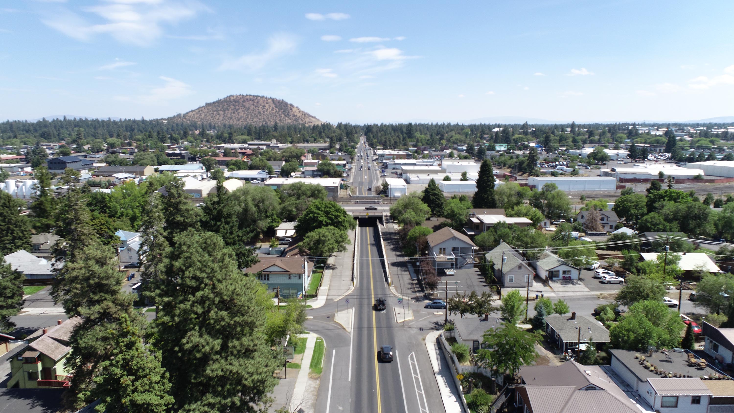 Aerial photograph of Hill Street intersection looking east